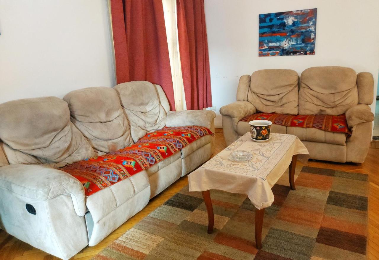 Jessy Lovely Apartment In Heliopolis Cairo Exterior photo